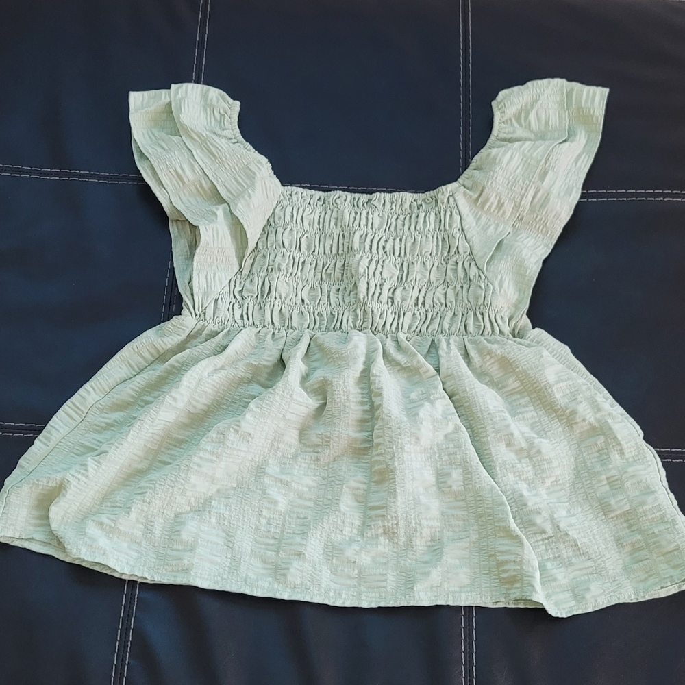 Mittoshop ruffle sleeve top sz Medium